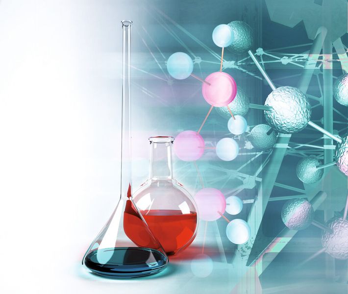 Reach-Regelungen bestimmen den Alltag: Schon ein Wechsel zu einem anderen Lieferanten kann umfangreiche Tests nach sich ziehen, weil die Rohstoffe nicht zu 100 % identisch sind. (© Andrii Muzyka - Fotolia)