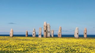 Insellösungen stoßen an Grenzen, da immer mehr Applikationen in kleine, flexibel zu buchende Module unterteilt werden, die untereinander Daten austauschen. (Bild: gemeinfrei© Free-Photos)