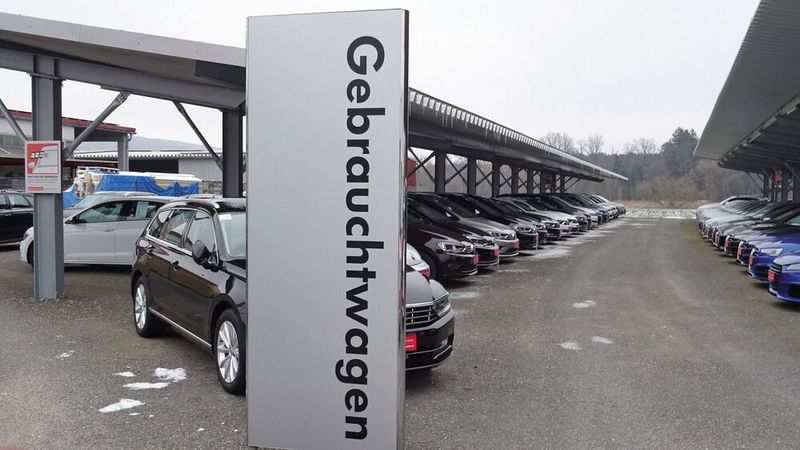 Der Gebrauchtwagenmarkt ist im Februar im Rückwärtsgang gefahren.(Bild:  Seyerlein/»kfz-betrieb«)