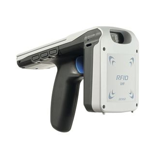 Mit der neuen Autopilotfunktion scannt der RFID-Scanner SP1 noch schneller, Inventurzeiten werden um bis zu 50 Prozent reduziert.(Bild:  Denso)