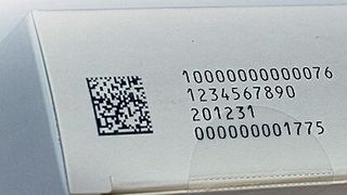 Mithilfe von 1D- und 2D-Barcodes sowie alphanumerischem Text lassen sich Produkte der Pharmaindustrie sowie zahlreicher weiterer Branchen lückenlos nachverfolgen. (Mettler-Toledo)