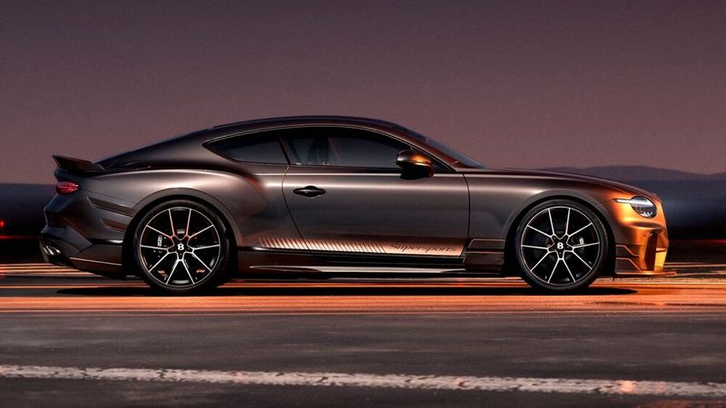 Bentley hat den Supersports auf 22 Zoll große Schmiederäder gestellt. (Bild: Bentley)