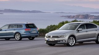 Ab November kommt die achte Generation des Passat zu den Händlern. Neben mehr Platz und einem coupéhafterem Design verspricht der Neue vor allem ein sattes Mehr an Technik. (Foto: VW)
