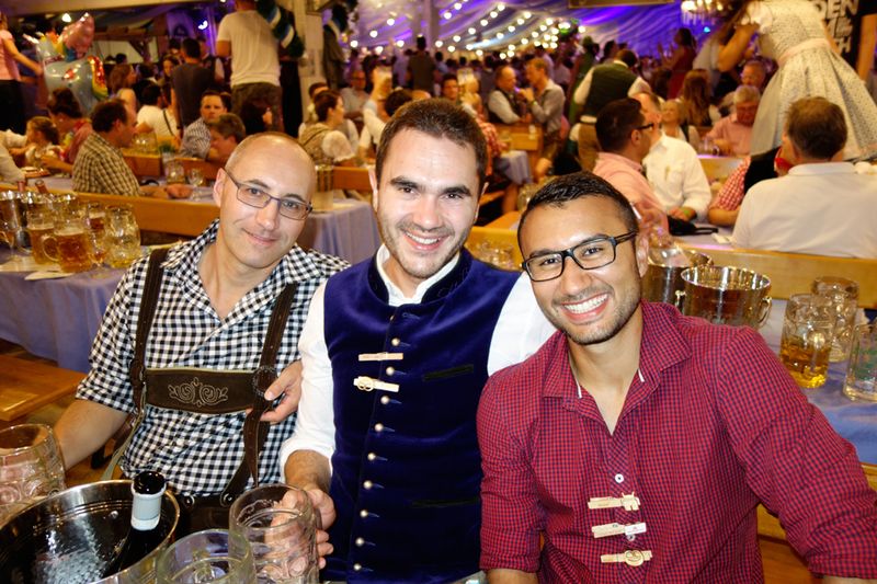 (v. l.) Torsten Herter, JK-Computer, mit Christian Jäkel und Hüseyin Akkurt, ALSO. (Bild: IT-BUSINESS)