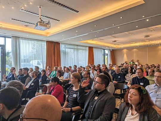 Volles Auditorium bei den Fachvorträgen des LIMS-Forums 2025 in Mainz(Bild:  VCG – Lüttmann)