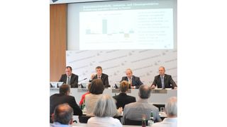 Alle Bilder und Grafiken zur Halbjahrespressekonferenz des VCI finden Sie in der Bildergalerie des Artikels. (Bild: VCI)