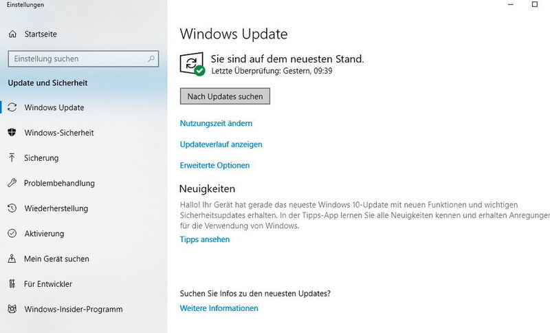 In der Windows-Update-Steuerung von Windows 10 kann nach Updates gesucht werden. Eine wiederholte Suche kann das Problem oft beheben, auch nach einem Neustart von Windows. (Joos)