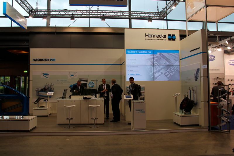 Und weiter geht der Rundgang durch die Hallen der Composites Europe 2015... (Bild: Königsreuther)