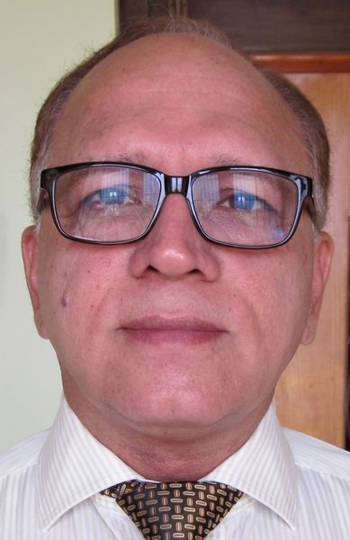 „At the outset, we would like to congratulate PROCESS India team for the efficient display of professional work while putting together the December 2013 publication.  The cover story, ‘Catalytic De-polymerization Technology – Waste to Wealth’ received excellent reader response as was evident from the interest reflected in the post publication communication. Established industrial businesses not only approached us to learn about the technology but also expressed desire to visit our facility to explore real opportunity for their involvement with the concept. However, efforts need to be taken to deliver PROCESS India to policy makers, government officials etc, with the objective that critical information published through some of the articles may find its way to their thinking horizon. Once factored in, it will be a great contribution towards the likely change in the quality of strategic planning and future regulations aimed at the management of socially relevant issues.“Ashok Sharma, Director, Corona Energy Pvt Ltd (Bild: PROCESS India)