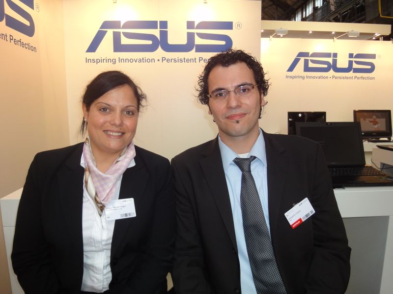 Beate Reckerziegel, Also Deutschland, und Benjamin Herdt, Asus (Archiv: Vogel Business Media)