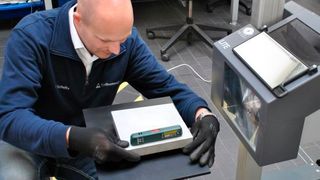 Ab 1.1.2018 müssen auch Bremsprüfständen und Scheinwerferprüfplätze normkonform kalibriert werden. (Dominsky)