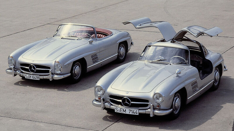 Vor 25 Jahren wählten die Leser der Oldtimerzeitschrift „Motor Klassik“ den Mercedes-Benz 300 SL (W198) zum „Sportwagen des Jahrhunderts“ – nicht ohne Grund.