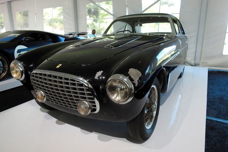 Rang 10 der teuersten Autos der Monterey Auction Week 2019 belegt ein von Bonhams versteigerter Ferrari 340 America Berlinetta, für den sein Neueigner rund 3,27 Millionen Euro investieren muss. (Frank Wilke / Classic Analytics)