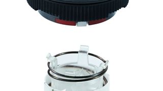 Mit dem Kurzhubadapter von Rafi lassen sich die Kurzhubtaster der MICON 5-Serie als Schaltelement für die Drucktaster der Befehlsgerätebaureihen RAFIX 22 FS+ sowie RAFIX 30 FS+ verwenden. (Rafi)