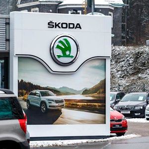 Das Autohaus Scheider hat im Ortsteil Gerstau einen Showroom eröffnet.(Bild:  Scheider)