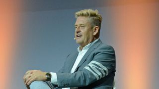 Seat- und Cupra-Chef Wayne Griffiths verspricht E-Autos auch für die Marke Seat. Die Zukunft der Mobilität sieht er generell elektrisch. (Bild: Rehberg – »kfz-betrieb«)