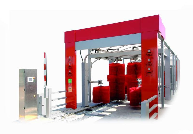 Die neue Waschstraßenreihe TB-Serie von Istobal ist als Hochleistungswaschstraße konzipiert und wird über ein Bedienpult mit Touchscreen gesteuert.  (Foto: Istobal)