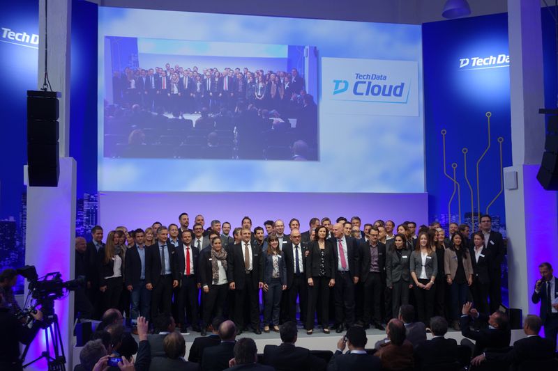 Die Tech Data Mannschaft stellte sich den Gästen vor. (Bild: IT-BUSINESS)