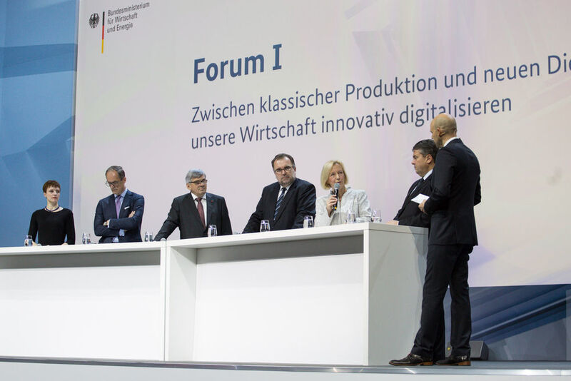 In einem Forum wurde auf dem Nationalen IT-Gipfel in Berlin das Thema 