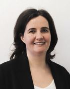 (Marlene Pfauth ist Product Managerin und verantwortet die Bereiche Cable Management und Data Center Infrastructure Management bei FNT. Bild: FNT)