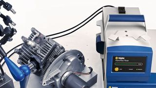 Zur differentiellen Schwingungsmessung bei Relativbewegungen oder für schwer zugängliche Bereiche kann das Vibroflex Fiber mit Faseroptik eingesetzt werden. (Polytec)