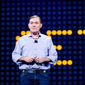 AWS-CEO Matt Garman führt durch die Vielzahl von Ankündigungen.(Bild:  Noah Berger)