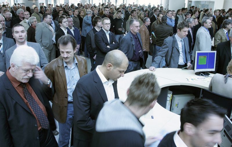 Impressionen vom Messegeschehen. Bild: NuernbergMesse (Archiv: Vogel Business Media)