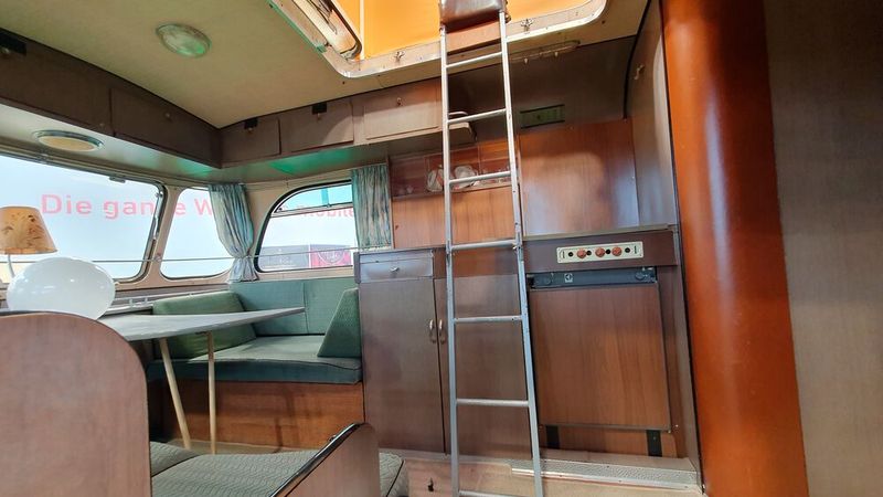 Und so sah es seiner Zeit im Reisemobil De Luxe aus. (Bild: Mauritz – VCG)
