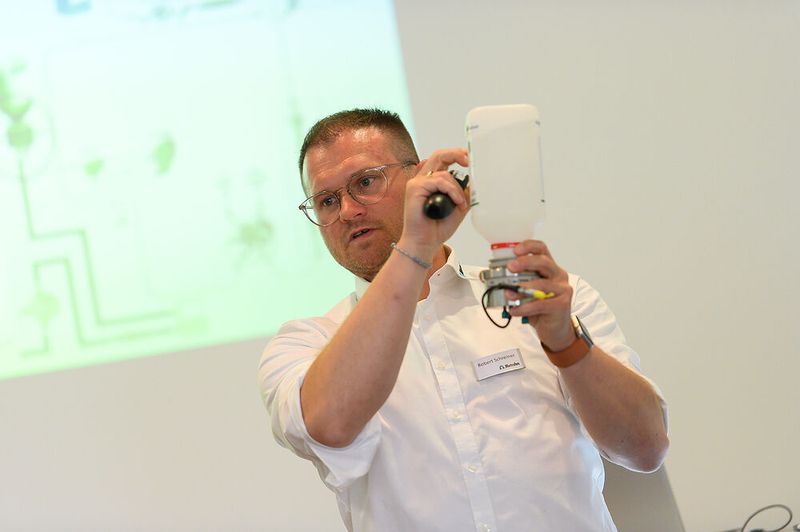 Vielfach konnte das im Fachvortrag gehörte ...    Mehr Infos zu den kommenden LAB-SUPPLY-Messen finden Sie auf www.lab-supply.info (Bild: Stefan Stark)