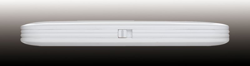 Über einen seitlich angebrachten Schalter stellt man den D-Link MyPocket 3G HSDPA Router DIR-457 auf Modem- oder Router-Betrieb. (Archiv: Vogel Business Media)