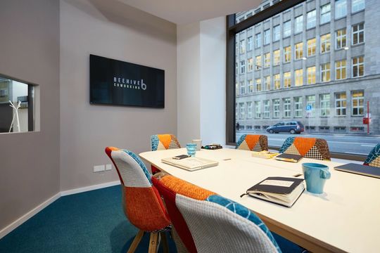 (Beehive bietet Coworking Spaces in deutschen Städten an, hier der Standort Hamburg City. (Bild: Beehive))