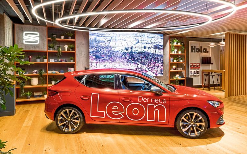 Zu sehen sind dort künftig wechselnde Automodelle von Seat und Cupra, insbesondere natürlich Neuheiten. (Bild:Seat)
