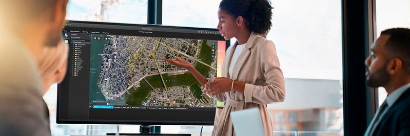 Moderne Warnplattformen identifizieren bedrohte Gebiete und stellen schnell die Kommunikation zu Betroffenen sowie Rettungskräften her(Bild:  Everbridge)