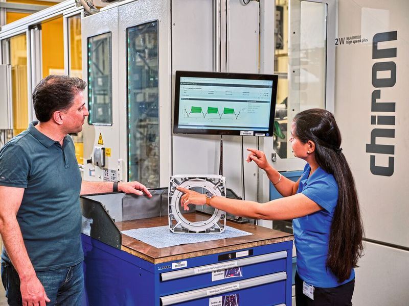 Analyze My Workpiece/Monitor erkennt anhand trainierter, gelabelter und dann beobachteter Prozessparameter und ihrer definierten Grenzwerte, dass am bearbeiteten Bauteil die Qualität stimmt. (Bild: Siemens AG)