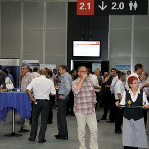 Über 200 Besucher kommen regelmässig zum Ostschweizer Technologiesymposium in den Olma-Hallen in St. Gallen.