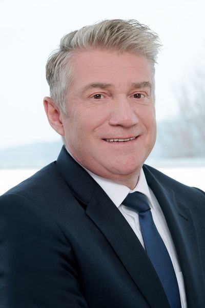 „Die Industrie fordert leichte und kompakte Lösungen, die gleichzeitig hohen Ansprüche an Robustheit und Leistungsstärke genügen“, erklärt Frank Kronmüller, Geschäftsführer der R+W Antriebselemente GmbH.  (studio visuell/R+W)