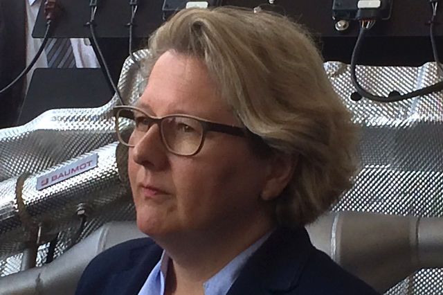 Schulze sieht zur Aufarbeitung der Diesel-Misere „die Automobilindustrie in der Verantwortung“.  (Bild: Baeuchle / »kfz-betrieb«)