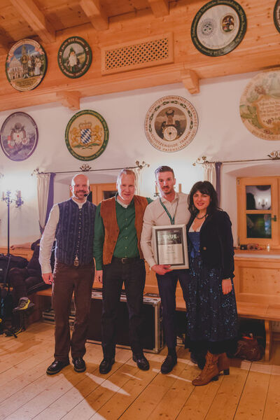 Als bester Partner in der Schweiz wurde Software One ausgezeichnet. Alexander Tejic nahm den Award entgegen. (Kaspersky Lab)