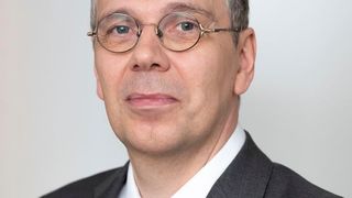 BV-Med-Geschäftsführer Dr. Marc-Pierre Möll: „Die Bundesregierung hat das Ziel, Forschungsergebnisse schneller in die Versorgungspraxis zu überführen und den Patienten den medizintechnischen Fortschritt zeitnah zur Verfügung stellen zu können. Der BV-Med steht hier als Gesprächspartner zur Verfügung und wird sich aktiv und sehr konkret einbringen.” (BV-Med)