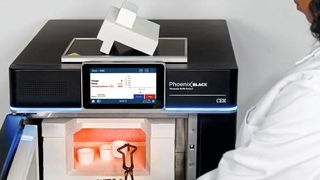 Der Muffelofen „Phoenix Black“ (Bild: CEM)