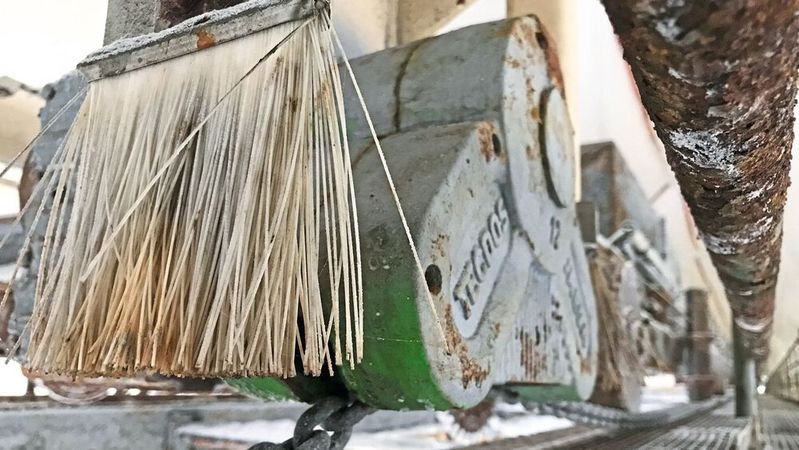 Trotzt dem Salz: Das Antriebssystem ist besonders robust gegen aggressive Medien und Witterungsbedingungen. (Bild:  K+S)