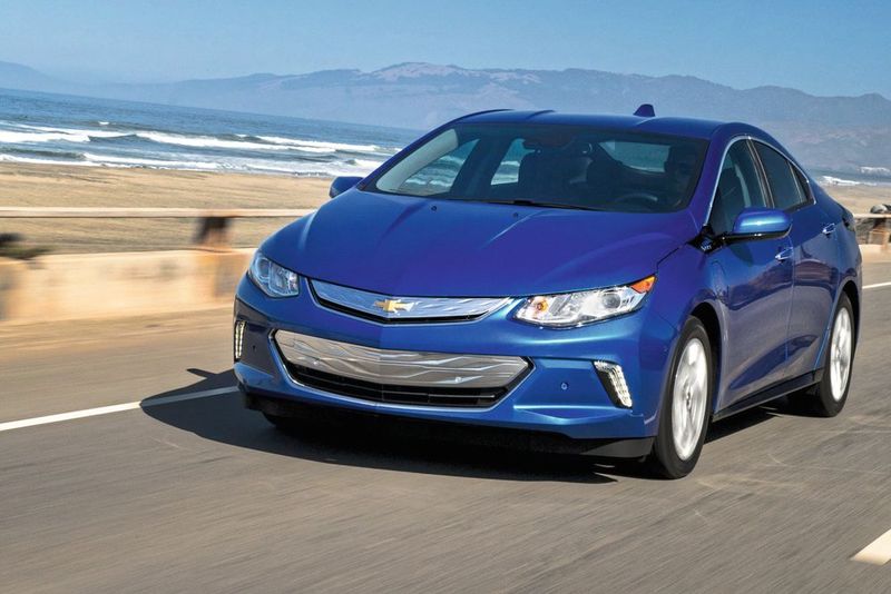 66 Prozent der Teile für den in Detroit produzierten Chevy Volt kommen aus den USA – Platz 5 im All-American-Cars-Ranking. Bemerkenswert: Auch die Batteriezellen für den Plug-in-Hybriden kommen tatsächlich aus Amerika. (Bild: GM)