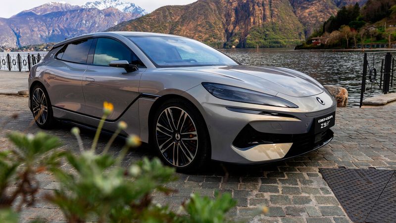 Der Denza Z9 GT soll künftig auch in Europa auf Kundenfang gehen. (Bild:BYD)