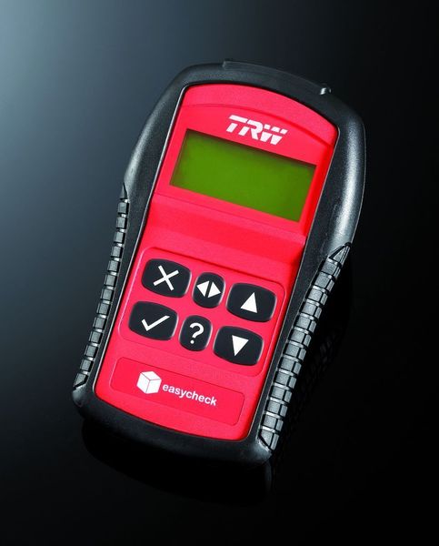 Das TRW-Easycheck verfügt über ein robustes und stoßgeschütztes Kunststoffgehäuse. Die Folientasten sind schmutzresistent und leicht zu bedienen.  (Foto: TRW)
