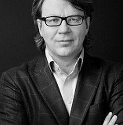 Dirk Popp, CEO Ketchum Pleon Deutschland. „Auch wenn Manager in der Wahrnehmung etwas besser dastehen als die Führungselite aus der Politik, lösen sie die hohen Erwartungen bei weitem nicht ein.“ (Bild: Ketchum Pleon)