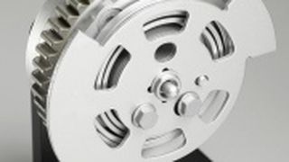 Der Nockenwellenversteller von Borg Warner variiert die Steuerzeiten so, dass der Motor möglichst viel leistet und wenig verbraucht.  (Foto: Borg Warner)