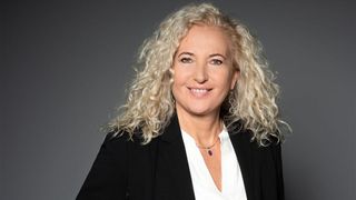 In einem Kommentar betrachtet Andrea Wörrlein, Geschäftsführerin von VNC in Berlin und Verwaltungsrätin der VNC AG in Zug, die zunehmende Akzeptanz von Open Source Software; in einer Rückschau von einem angenommenen Zeitpunkt im Jahr 2050 aus erscheint proprietärer Software geradzu als absurd.  (Bild: VNC, Januar 2021)