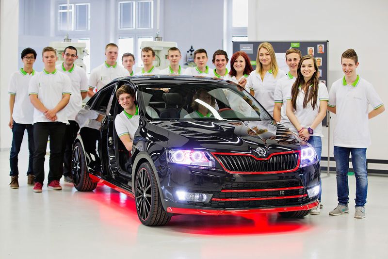 Das Projektteam, das den Atero getauften Zweitürer verantwortet, besteht aus 26 Azubis. (Skoda)
