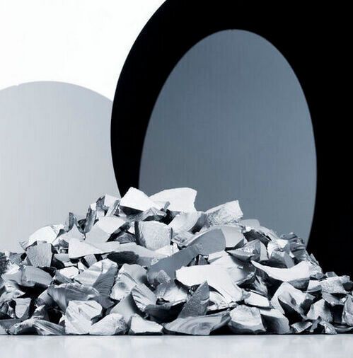 Polysilicon used in the manufacture of semiconductor wafers requires an extremely high surface purity. Polysilicon used in the manufacture of semiconductor wafers requires an extremely high surface purity.