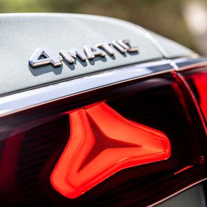 Die Rückleuchten sind aufwendig gearbeitet.(Bild:  Mercedes-Benz)